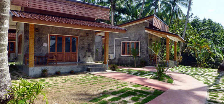 Coconut Garden Deluxe Bungalows with terrace